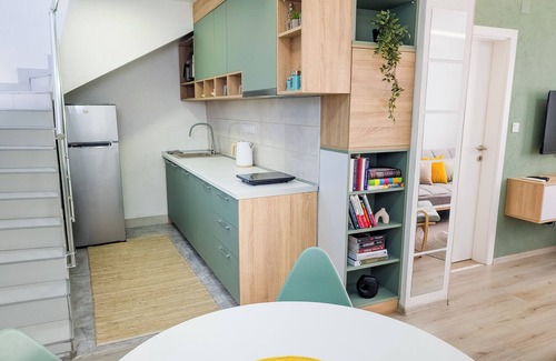 Sarajevo Apartment | Charming 2-bedroom apartment with WiFi, AC in serene Sarajevo
