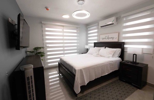 Beverly Hills Apartment | Charming 2-bedroom apartment in the heart of Kingston