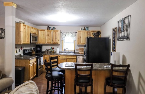 Eminence Apartment | Charming 2-bedroom apartment on Main Street 1 mile from Jacks Fork River