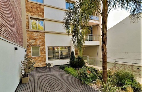 Mendoza City Center Apartment | Charming 2-bedroom apartment in Mendoza with AC, WiFi, garage ans washmachine