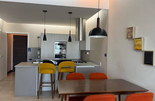 Nairobi Apartment | Charming 2-bedroom apartment with WiFi and AC in Nairobi