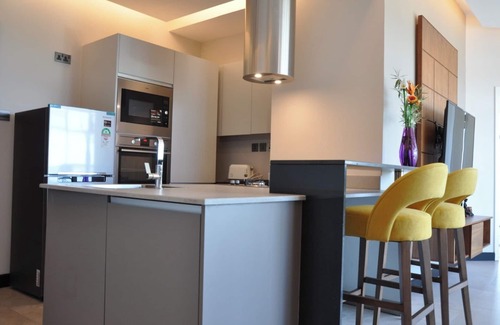 Nairobi Apartment | Charming 2-bedroom apartment with WiFi and AC in Nairobi