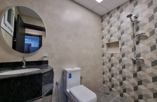 Salalah Apartment | Charming 2-bedroom apartment with WiFi, fitness room in peaceful Salalah