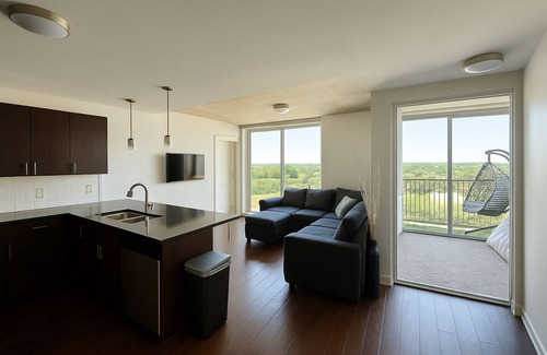 Downtown Apartment | Charming 2-bedroom apartment in delightful Raleigh with AC, fitness room