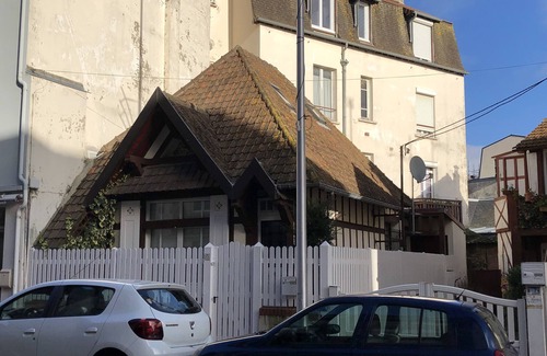 Deauville City Centre House | Charming 2-bedroom cottage Deauville center