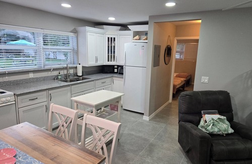 Windsor Park Condo | Charming 2-bedroom condo in Freeport with WiFi, AC. Steps to Coral Beach
