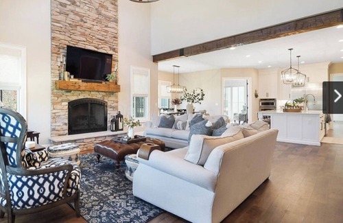 Delaware Condo | Charming 2-bedroom condo in delightful Delaware with AC, fitness room