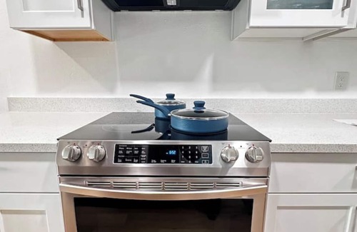 Edgewood Condo | Charming 2-bedroom condo with AC and WiFi in marvelous Edgewood