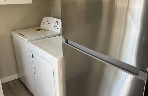 Avon House | Charming 2-bedroom duplex in fabulous Avon with WiFi, AC