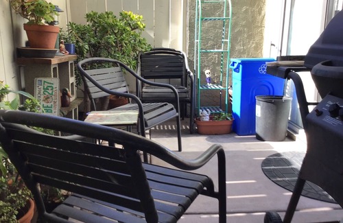 University Heights House | Charming 2-bedroom FURNISHED artsy townhome near Balboa Park and Beaches