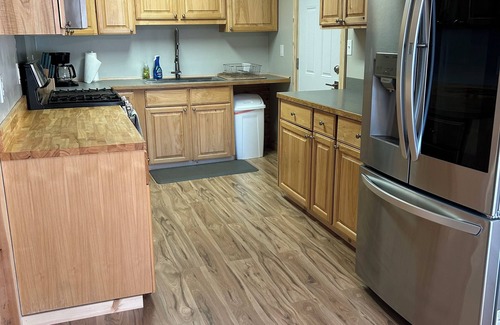 Eagle River House | Charming 2-bedroom house in awesome Eagle River, Anchorage with WiFi