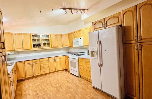 Sand Lake House | Charming 2-bedroom house in Anchorage for a cozy getaway