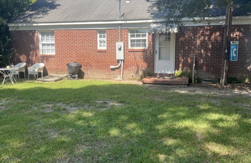 Greenwood House | Charming 2-bedroom house in Greenwood within a block of Hospital and Hospice