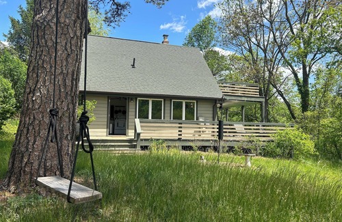 Candler Ski Chalet | Charming 2-bedroom horse farm chalet in peaceful Candler, Mt Pisgah views