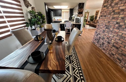 Ensenada House | Charming 2-bedroom HOUSE for 6 GUEST. Private HOT TUB in Valle de Guadalupe