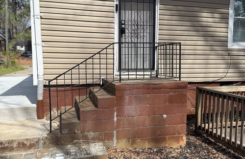 Atlanta House | Charming 2-bedroom house with WiFi, AC in beautiful Atlanta.Close to everything!
