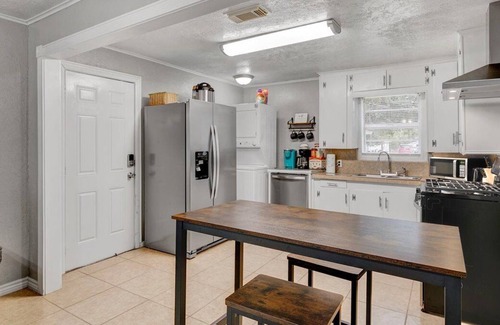 Groves House | Charming 2 bedroom house