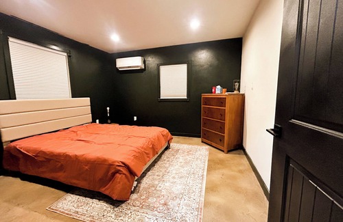 Rolla House | Charming 2-bedroom house with WiFi, AC in enjoyable Rolla