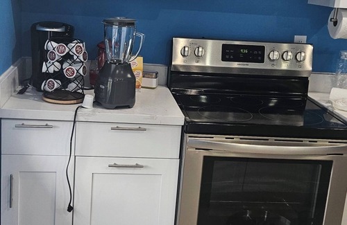 SeaTac House | Charming 2-bedroom house with WiFi & AC @ SeaTacAirport