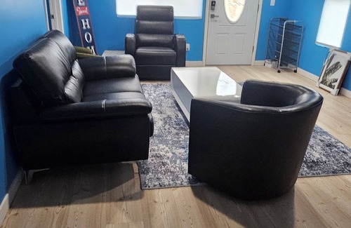 SeaTac House | Charming 2-bedroom house with WiFi & AC @ SeaTacAirport