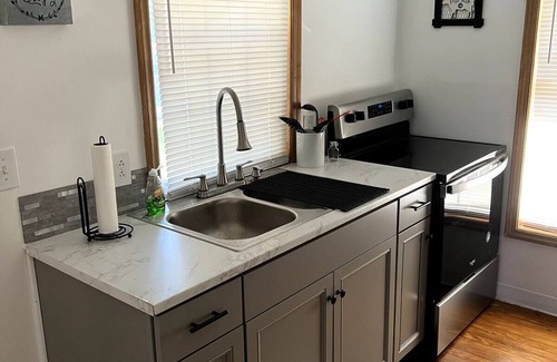 Traphill House | Charming 2-bedroom house located in the Blue Ridge