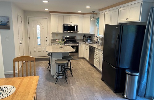 North Truro House | Charming 2-bedroom house in North Truro with WiFi and AC close to area beaches