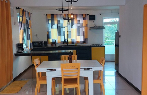 Wolmar Apartment | Charming 2-bedroom apartment with AC, WiFi in Flic en Flac