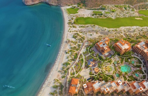 Loreto Apartment | Charming 2-bedroom hotel suites with WiFi, AC in La Danzante