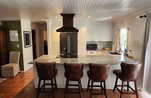 The Meadows House | Charming 2-bedroom pool home in welcoming Sarasota with WiFi, AC