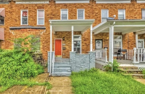 Franklintown Road House | Charming 2-bedroom townhome in Baltimore with WiFi, AC