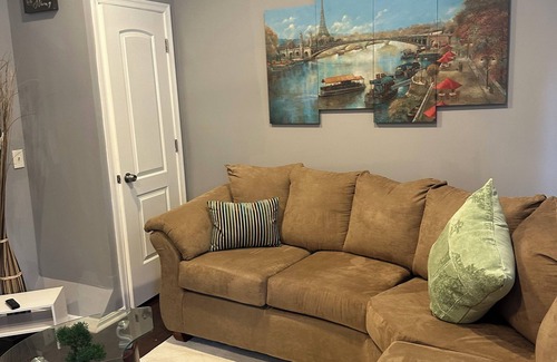 Franklintown Road House | Charming 2-bedroom townhome in Baltimore with WiFi, AC