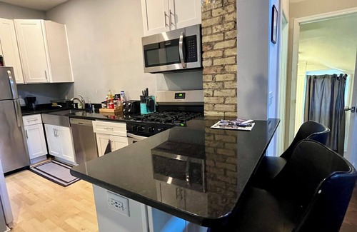 Fifth Ward House | Charming 2-bedroom townhome in wonderful Milwaukee