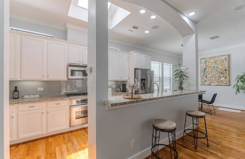 Washington Ave./ Memorial Park House | Charming 2-bedroom townhome with WiFi, AC in amazing Houston