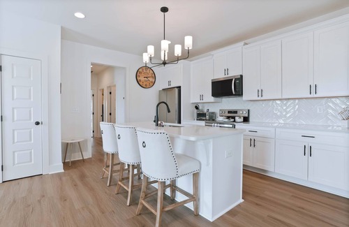 Auburn - Opelika House | Charming 2-bedroom townhome with WiFi and AC in Auburn