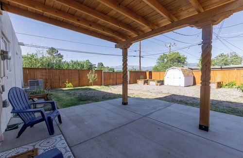 Southeast Heights House | Charming 2-bedroom house in delightful SE Heights with AC