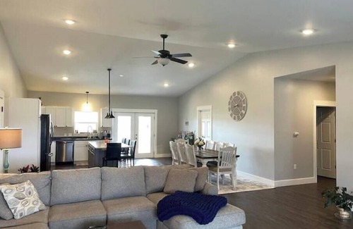 Burnips House | Charming 2 Bedroom Home with Hot Tub and Fire Pit