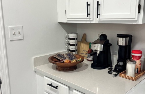 Mid-City House | Charming 2-bedroom house in marvelous New Orleans with WiFi, AC