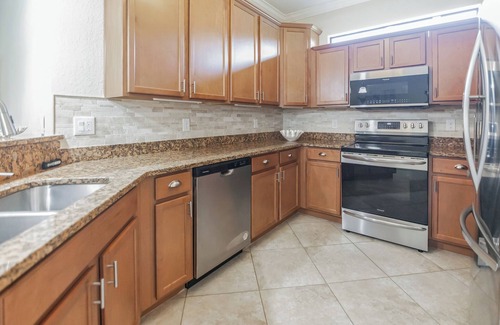 Bradenton Villa | Charming 2-bedroom villa in Bradenton with at Heritage Harbor Country Club