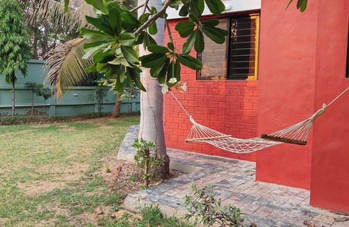 Sanand Villa | Charming 2-Bedroom Villa with Huge Garden