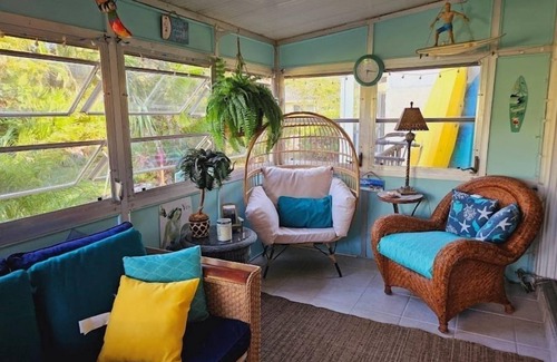East Naples Villa | Charming 2-bedroom villa in Glades Golf and Country Club in Naples FL