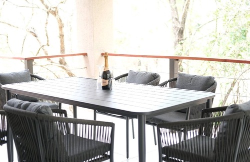 Marloth Park House | Charming 2-bedroom house in marvelous Marloth Park with WiFi, fitness room