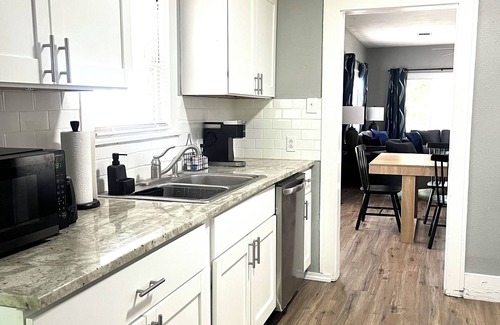 Lawton House | Charming 2-BR Home in Lawton’s Historic Old Town North, Minutes from Fort Sill