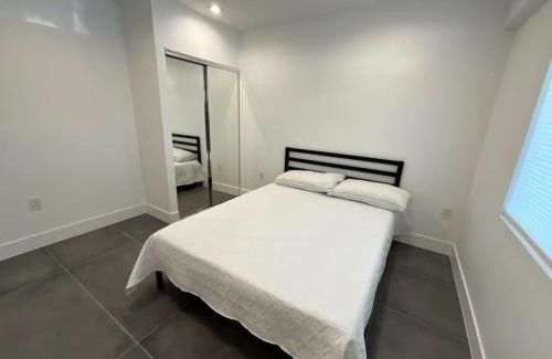 Sawtelle House | Charming 2 BR near UCLA-Beverly Hills - BEL2 - LOR