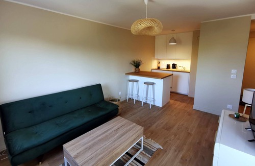 Le Cannet Apartment | Charming 2-room apartment: swimming pool and tennis residence, near Cannes