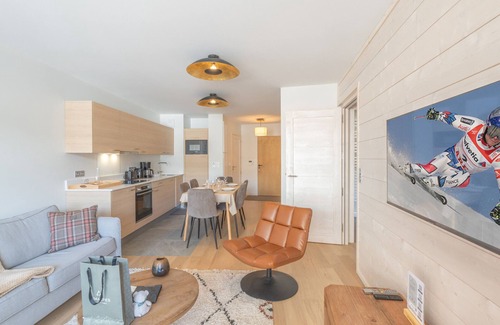 Viel-Alpe Apartment | Charming 2-Room Apartment near Ski Slopes with Parking