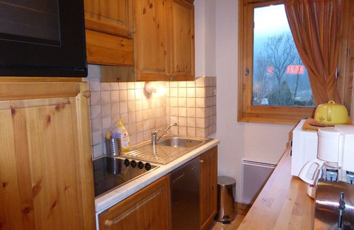 Les Houches Apartment | Charming 2-Room Cabin Apartment for 6 in Quiet Location, Les Houches
