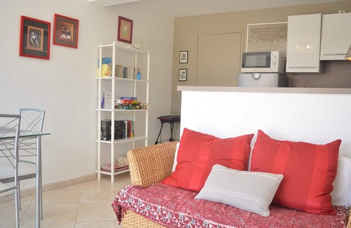 Banyuls-sur-Mer Apartment | Charming 2-Room Villa with Garden and Terrace in Banyuls-sur-Mer