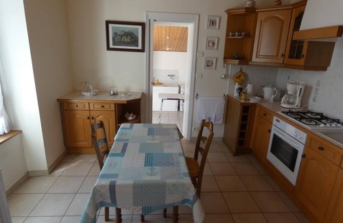 Notre-Dame-de-Monts House | Charming 2BR Holiday Home in Notre-Dame-de-Monts with Garden, 50m from Shops, Pet-Friendly