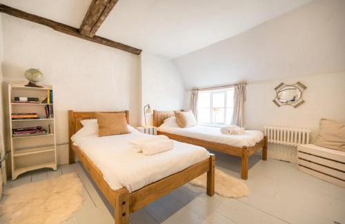 Orford Apartment | Charming 2BR Cottage