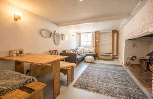 Orford Apartment | Charming 2BR Cottage